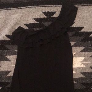 Ruffles One Sleeve Top